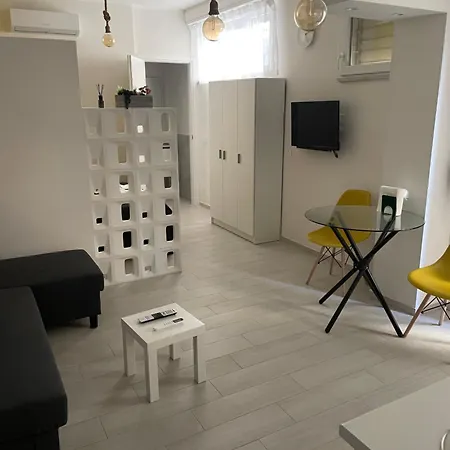 Marlene's 1 Apartman San Remo